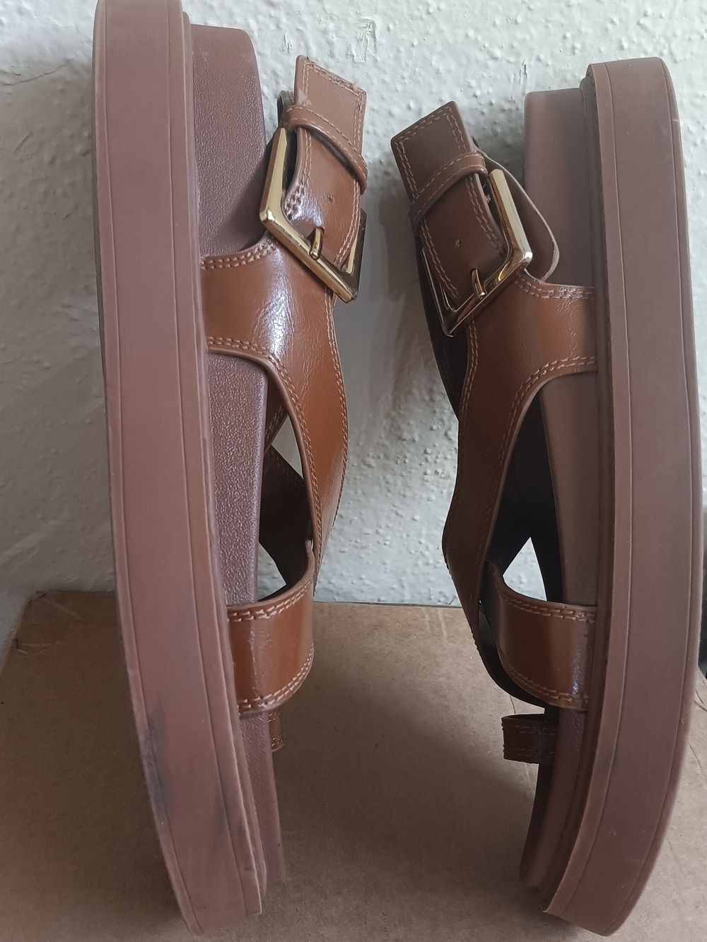 Zara Tan Brown Leather Crossover Buckle Sandals - Picture 4 of 8
